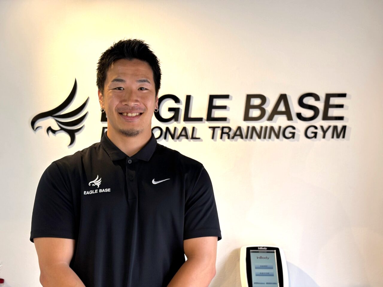 EAGLE BASE 星川店